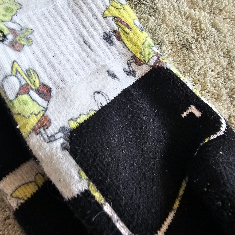 SpongeBob All Over Men’s Odd Sox Socks 90’s Retro Tv SquarePants - Picture 3 of 5